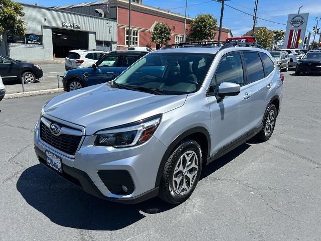 2021 Subaru Forester Premium CVT in Ice Silver Metallic — front three-quarter view